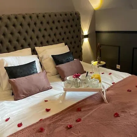 Sauna, Jacuzzi, Terrasse Et Parking