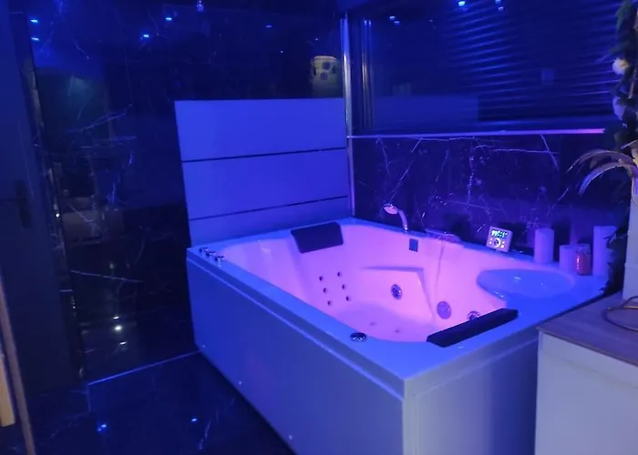 Sauna, Jacuzzi, Terrasse Et Parking Apartment Rouen